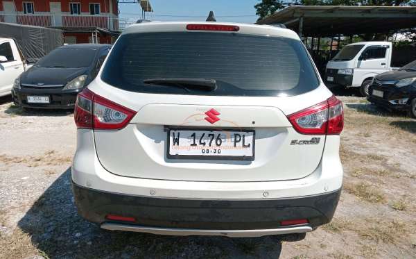 SUZUKI S - CROSS