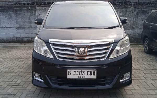 TOYOTA ALPHARD 2.4