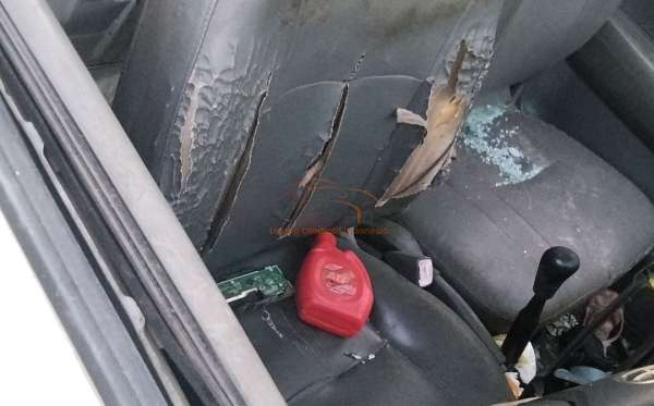 TOYOTA  HILUX  PICK UP