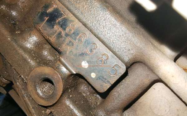 TOYOTA  HILUX  PICK UP