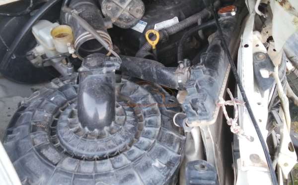 TOYOTA  HILUX  PICK UP