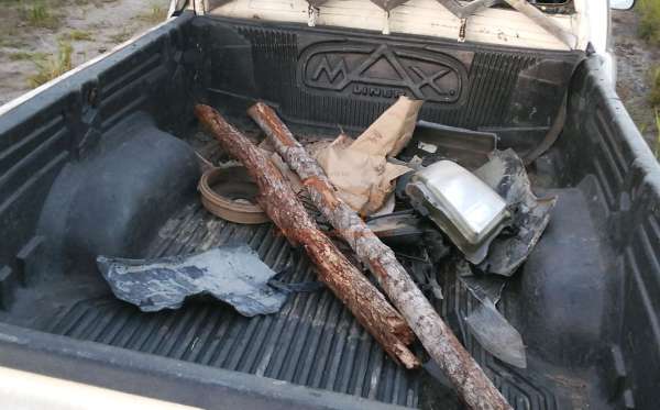 TOYOTA  HILUX  PICK UP