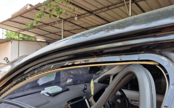 TOYOTA  KIJANG  INNOVA V