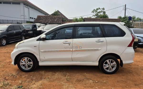 TOYOTA VELOZ 1.5