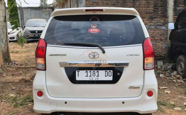 TOYOTA VELOZ 1.5