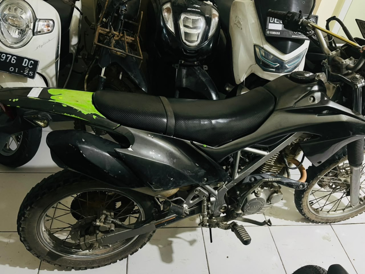 KAWASAKI KLX 150