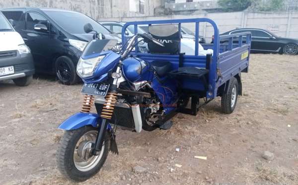 VIAR  V 15 RL