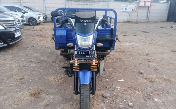 VIAR  V 15 RL