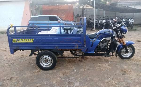 VIAR  V 15 RL