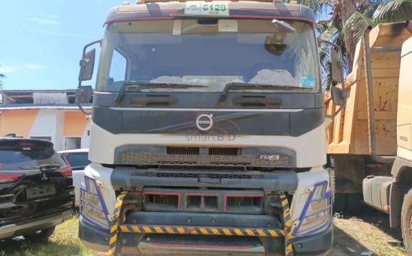 VOLVO FMX-400400HP6X4R