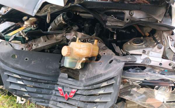 WULING CONFERO 1.5 DB