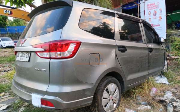 WULING CONFERO 1.5 DB