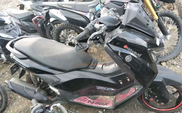 YAMAHA NMAX NEO