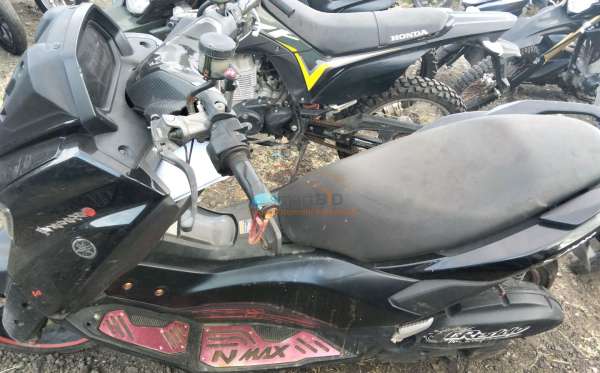 YAMAHA NMAX NEO
