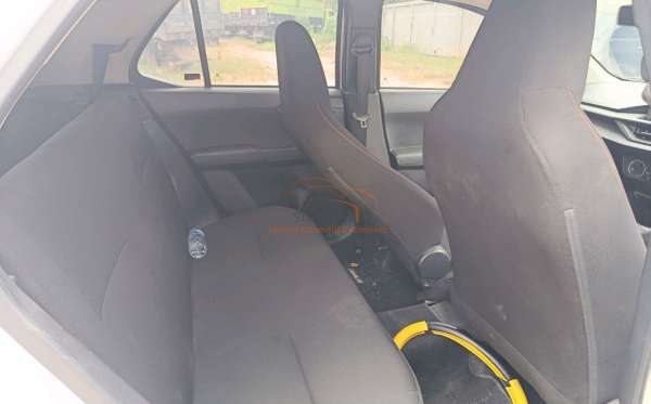 DAIHATSU AYLA