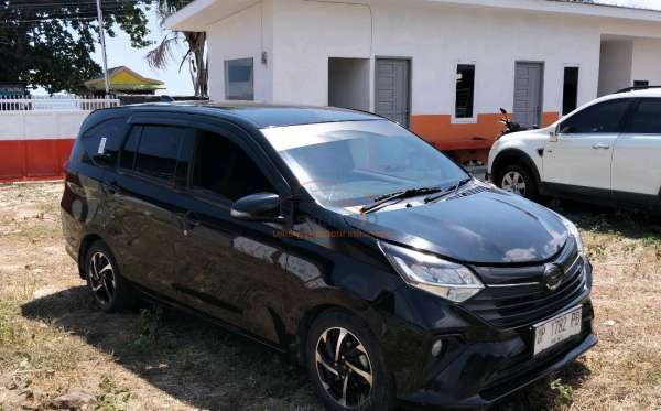 DAIHATSU SIGRA