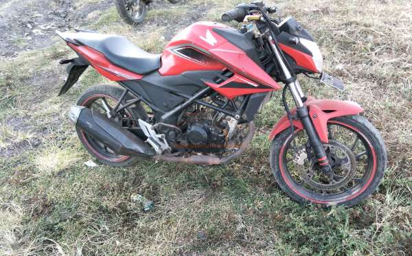 HONDA CB 150 R