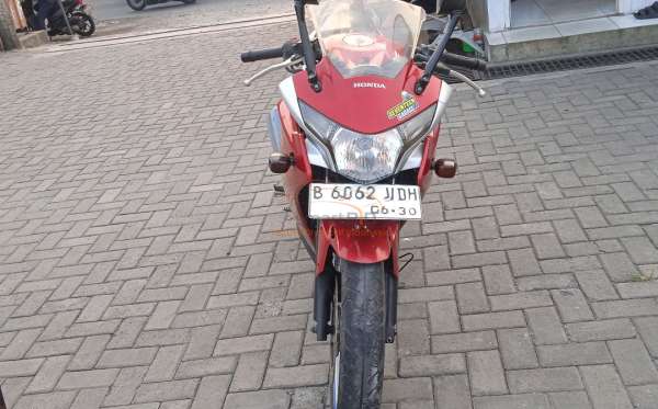 HONDA CBR 250
