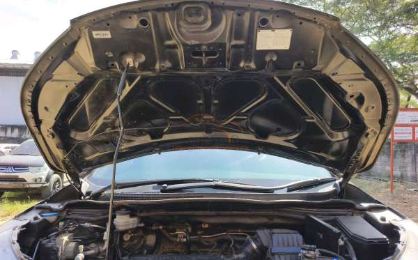 HONDA CR-V RM1 2WD 2.0