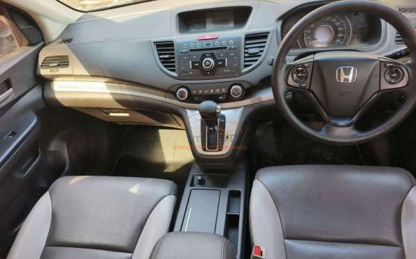 HONDA CR-V RM1 2WD 2.0