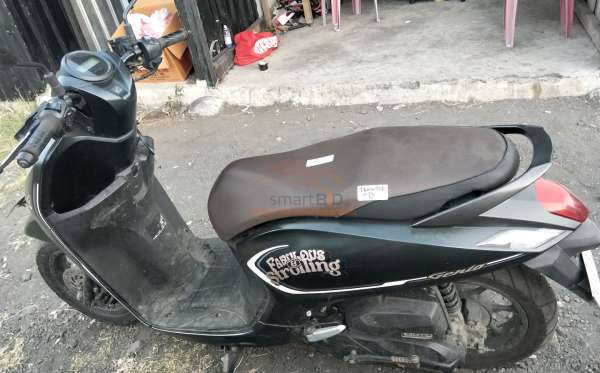 HONDA  GENIO