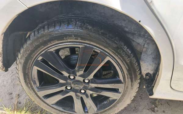 HONDA MOBILIO