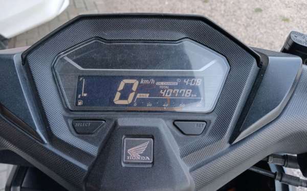 HONDA VARIO 160
