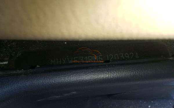 HYUNDAI H-1 2.4 AT