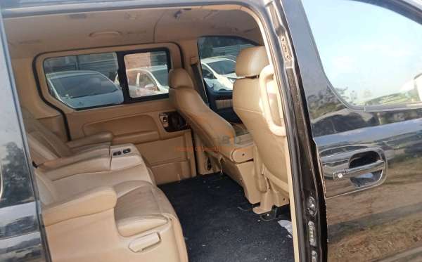 HYUNDAI H-1 2.4 AT