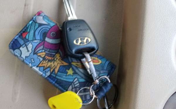 HYUNDAI H-1 2.4 AT