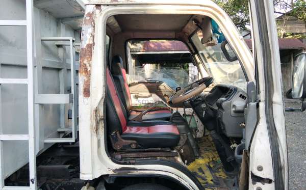 ISUZU NKR 71 HD E2-1