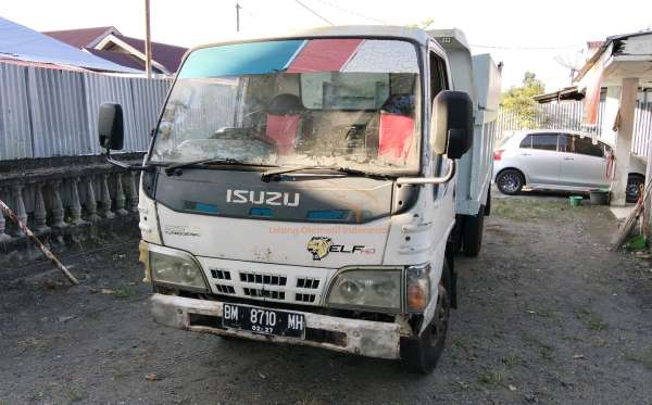 ISUZU NKR 71 HD E2-1