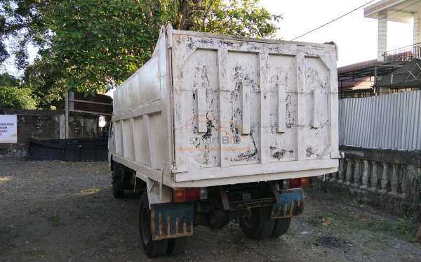 ISUZU NKR 71 HD E2-1