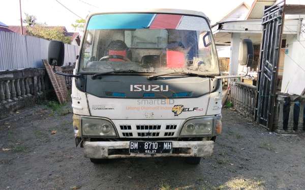 ISUZU NKR 71 HD E2-1