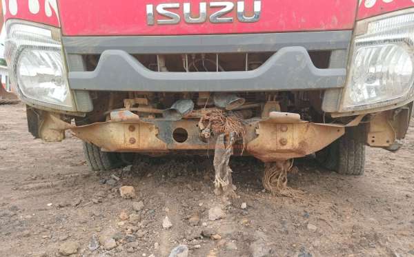 ISUZU PU
