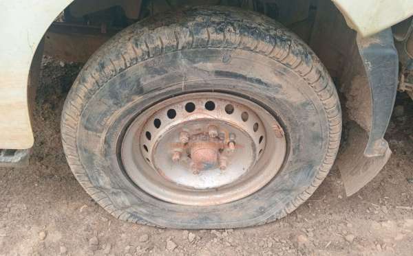 ISUZU PU
