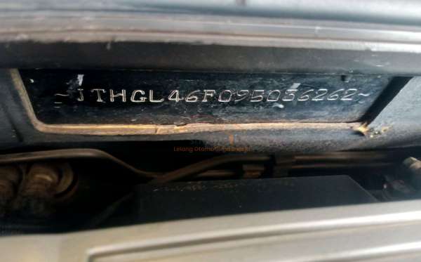 LEXUS LS 460L