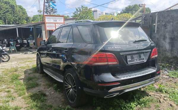 MERCEDES BENZ GLE 400