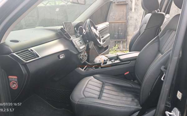 MERCEDES BENZ GLE 400