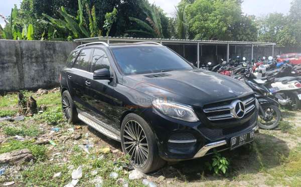 MERCEDES BENZ GLE 400