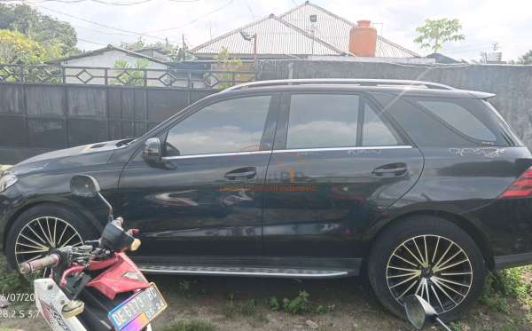 MERCEDES BENZ GLE 400