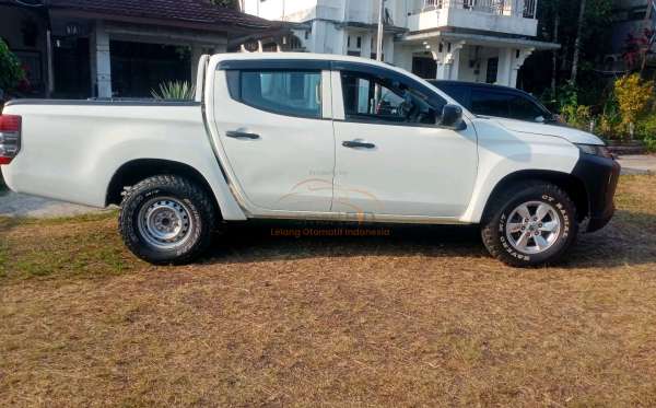 MITSUBISHI DC HDX 4X4