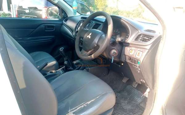 MITSUBISHI DC HDX 4X4