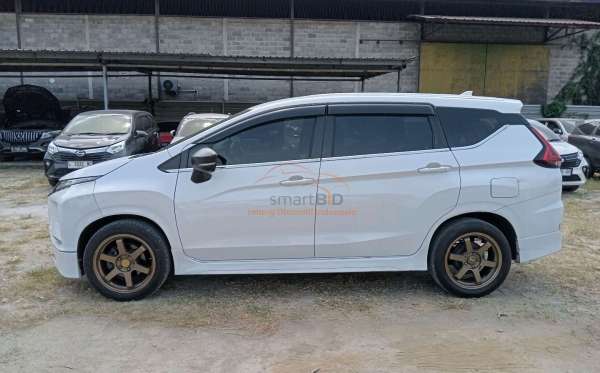 MITSUBISHI XPANDER 1.5L EXCEED