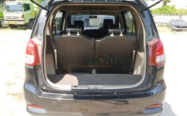SUZUKI ERTIGA