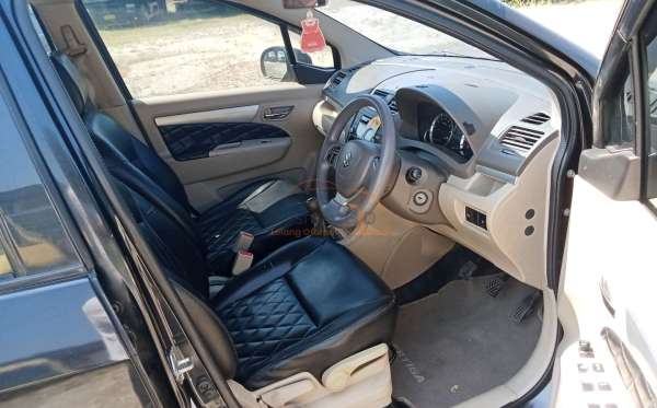 SUZUKI ERTIGA