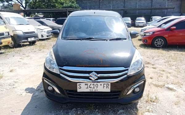 SUZUKI ERTIGA
