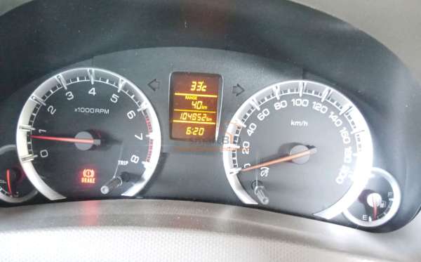 SUZUKI ERTIGA