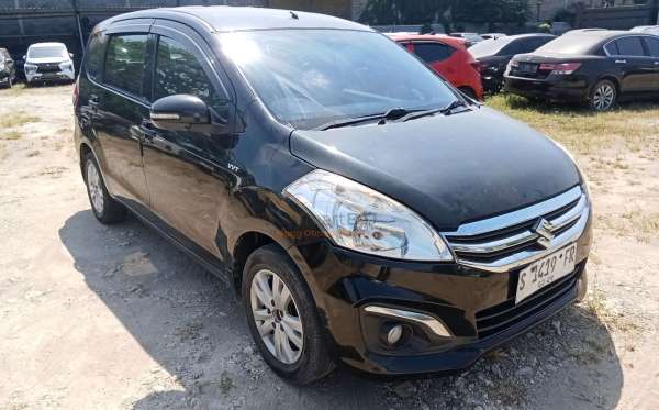 SUZUKI ERTIGA