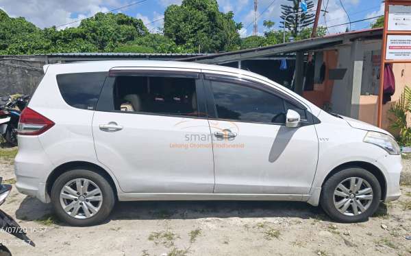 SUZUKI  ERTIGA  SDX
